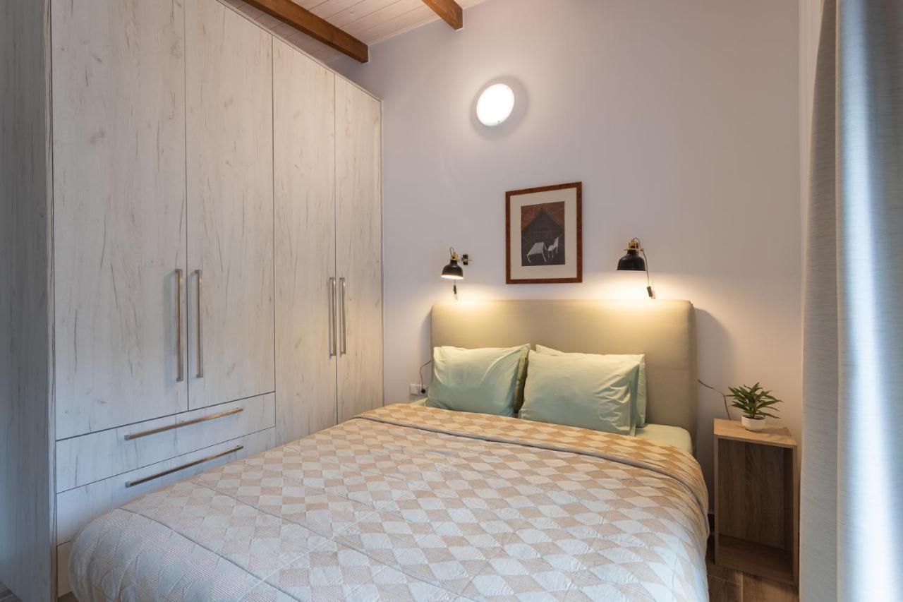 Modern Center Loft Appartement Ioannina